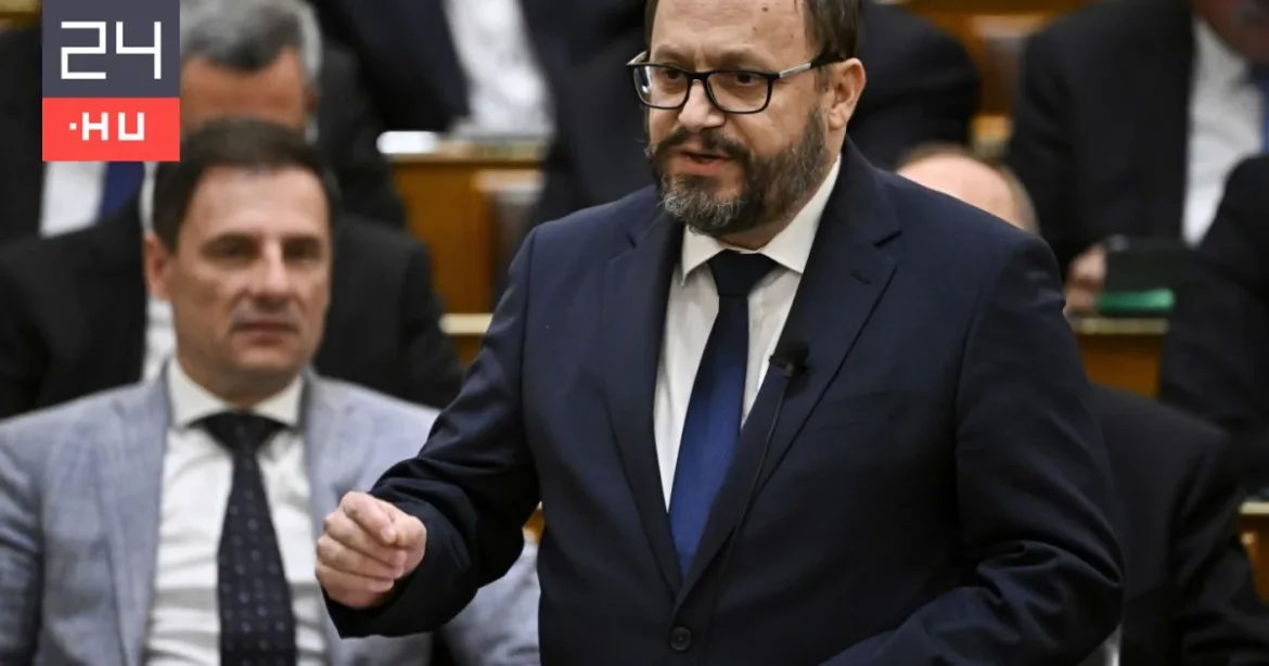 Dízelautók után járó 20 ezer forintos támogatás megszavazása