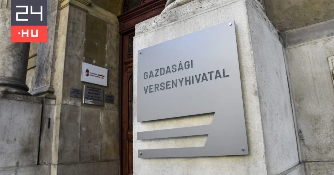 G7: Szijjártó-fotó a GVH elnökhelyettes irodájában