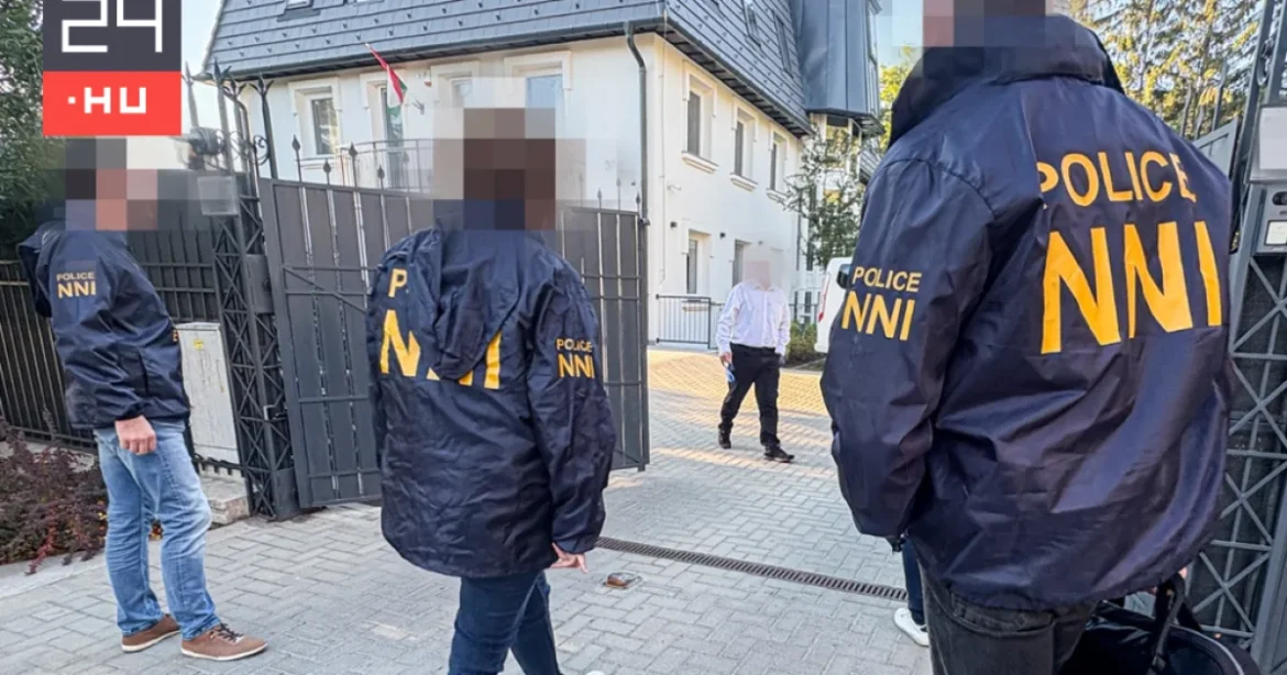 Házkutatás az Alapjogokért Központ háttércégénél