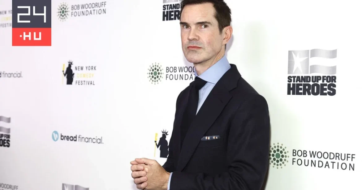 Jimmy Carr fellép Budapesten, a humorsztár érkezik a magyar fővárosba