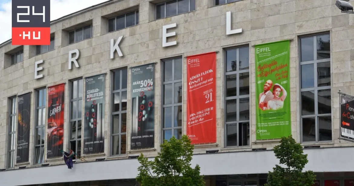 Kutyatulajdonosok háborognak az Erkel Színház be nem jelentett tűzijátéka miatt