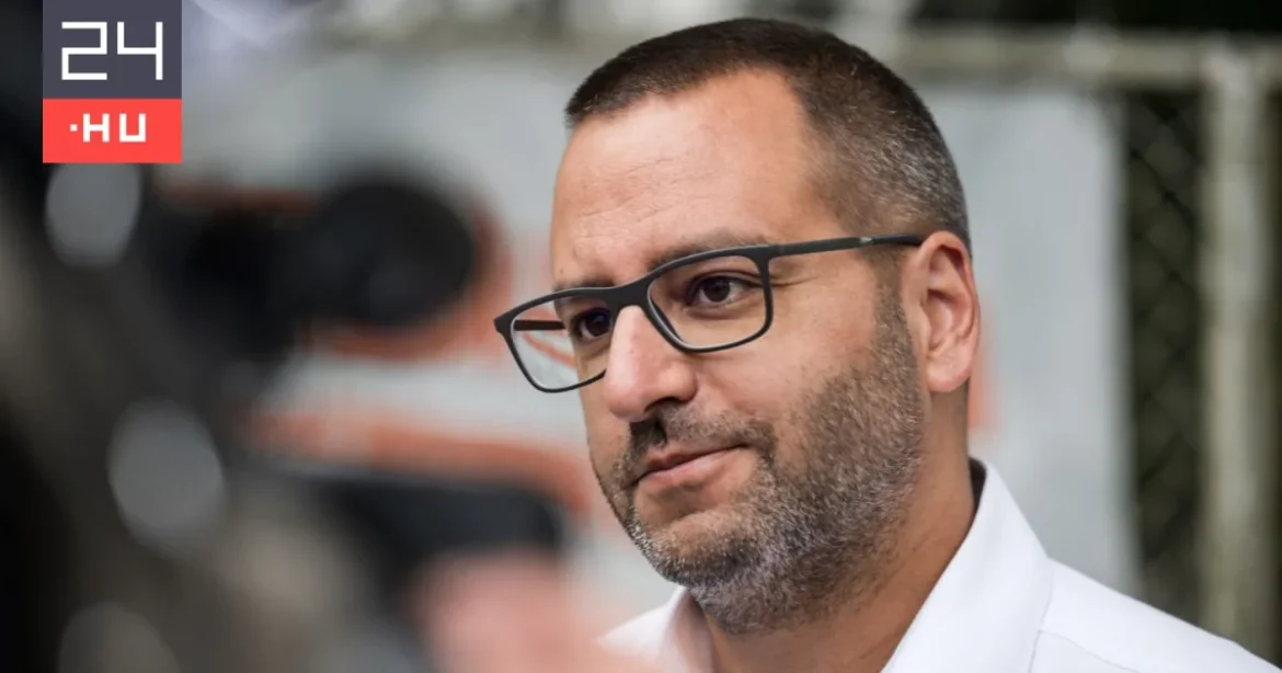 Lánczi Tamás a PR-szakmában próbálja ki magát