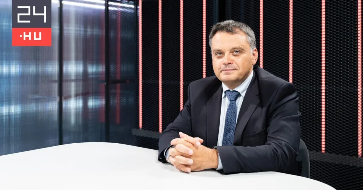 Latorcai a digitális gyermekvédelem számonkérését sürgeti