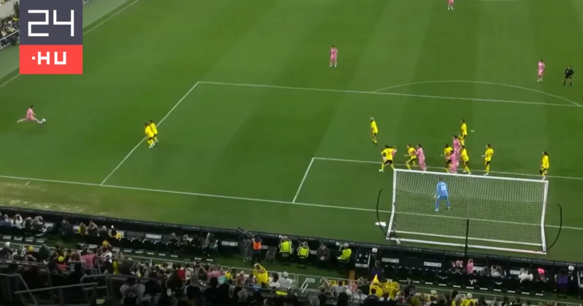 Messi varázslatos gólt szerzett szabadrúgásból