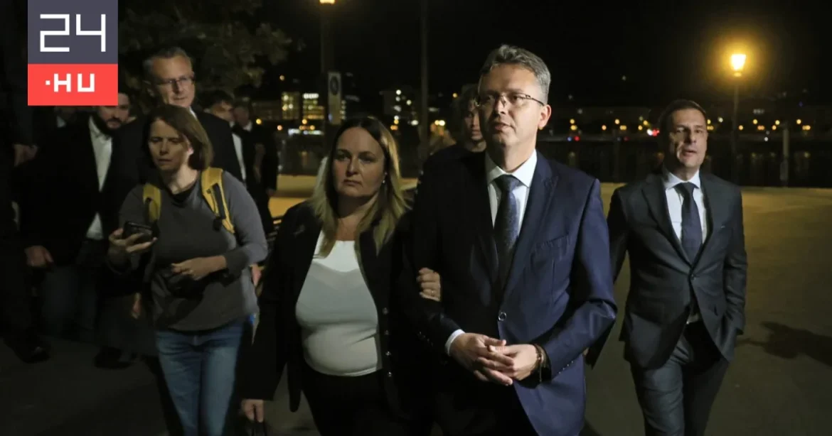 Őrizetbe vették Hankót és egy korábbi államtitkárát