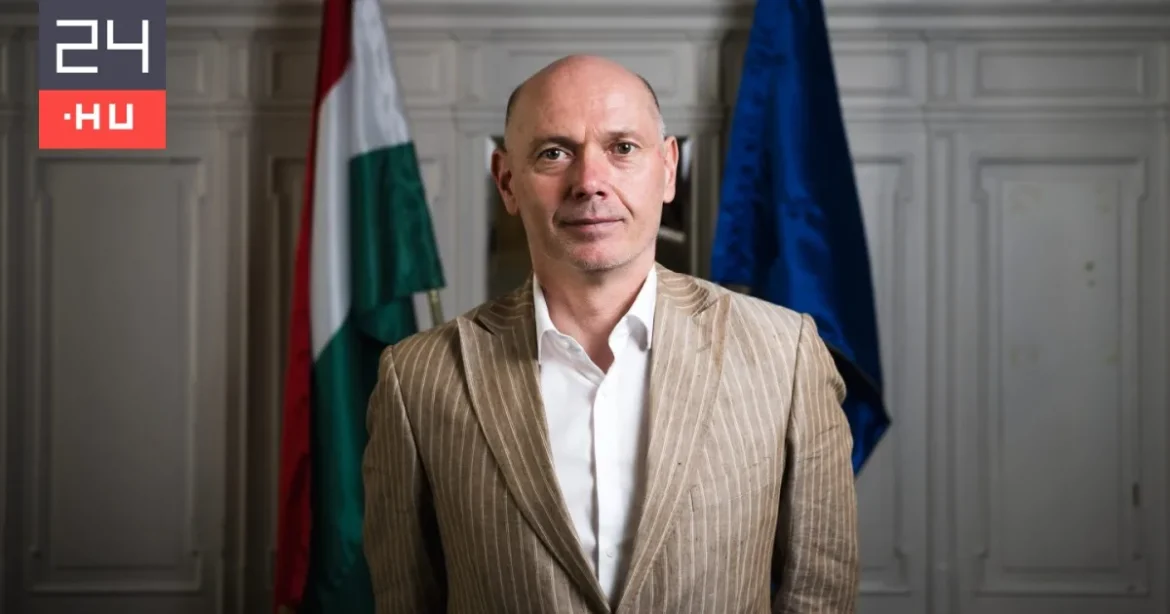 Rendőrség kéri a BM-államtitkár címét a 24.hu-tól