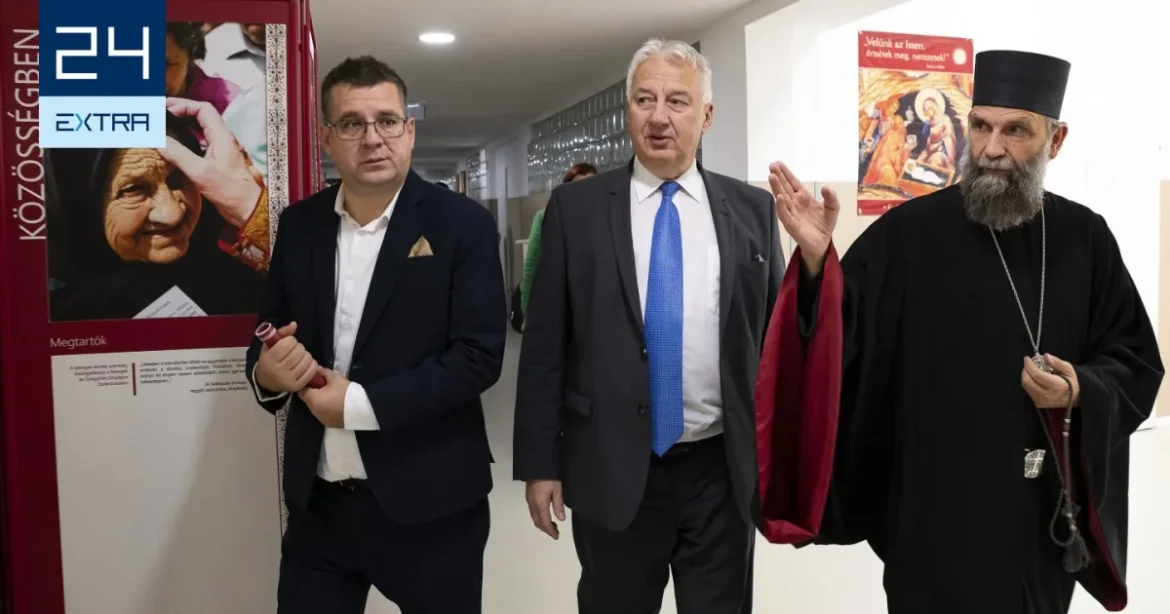 Sorjáznak a simlis ügyek Seszták Miklós körül