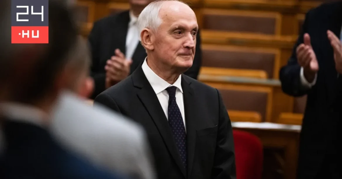 Szathmáry Zoltán lehet az új legfőbb ügyész