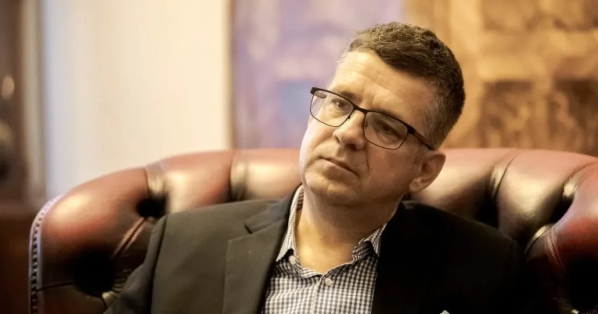 Az ügyvédi kamara elítéli Seszták védőjének megfigyelését