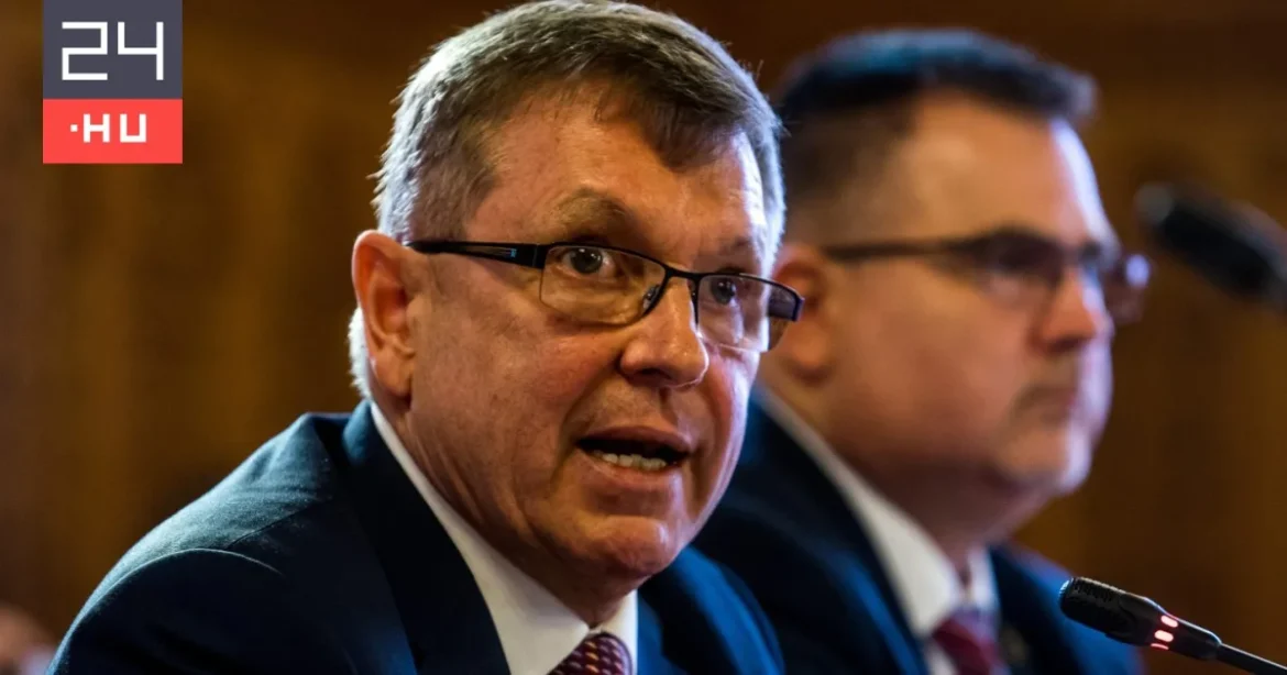 Beidézik Matolcsyt és Vargát az MNB-bizottság ülésére